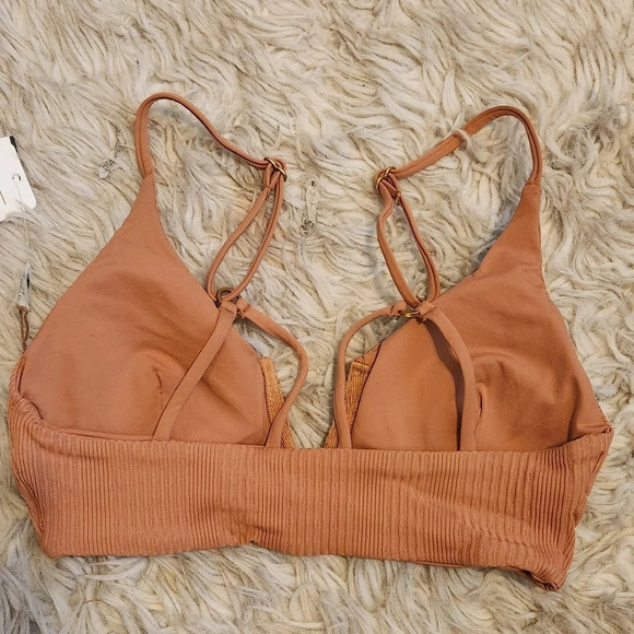 L*SPACE SIREN-COURT BIKINI TOP - Picture 4 of 11